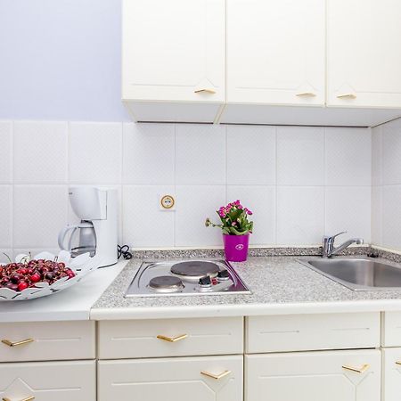 Ava Apartments Omišalj Habitación foto